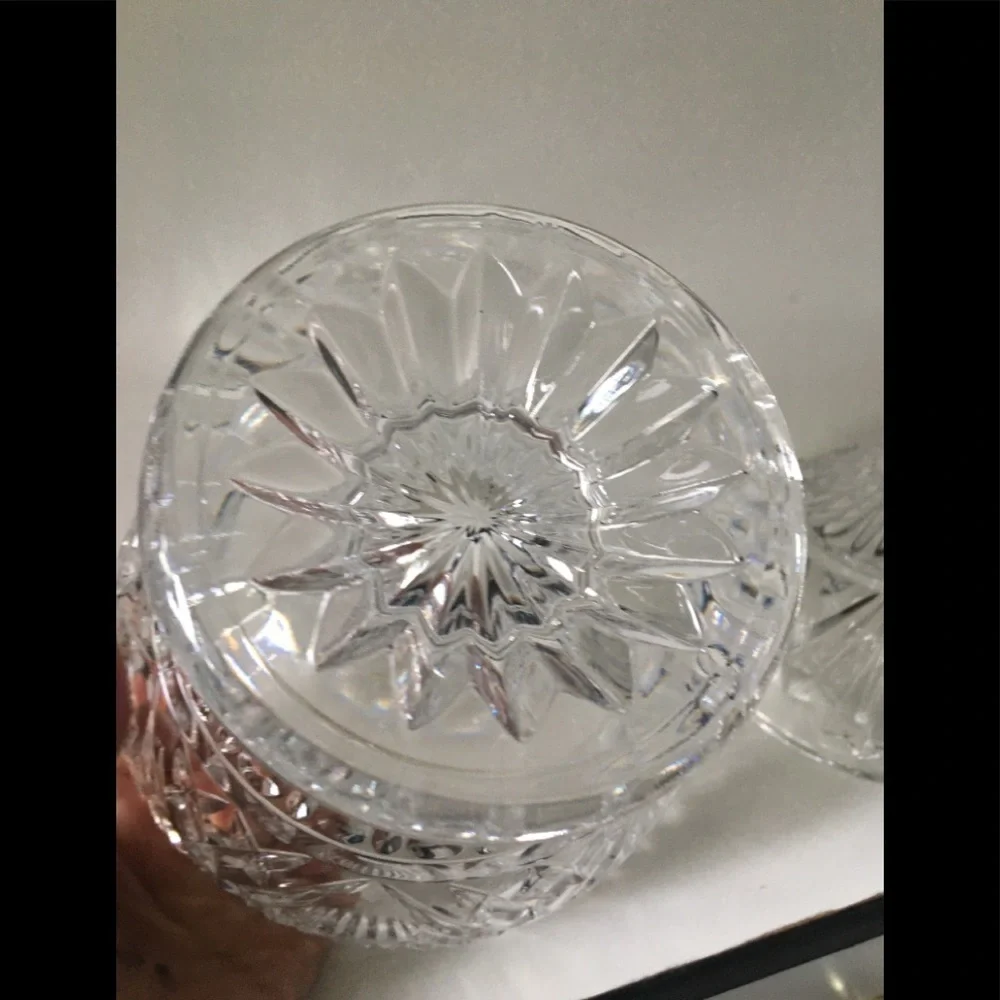 Shannon 24% Crystal Lead Bowl with Lid